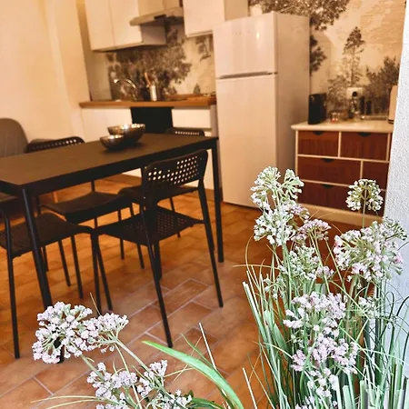 La Piazzetta In Centro