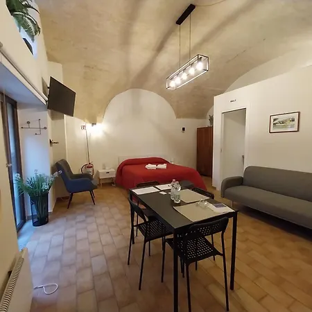 La Piazzetta In Centro Apartment *